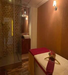 Anjali Spa B2B DayNight Massage Service